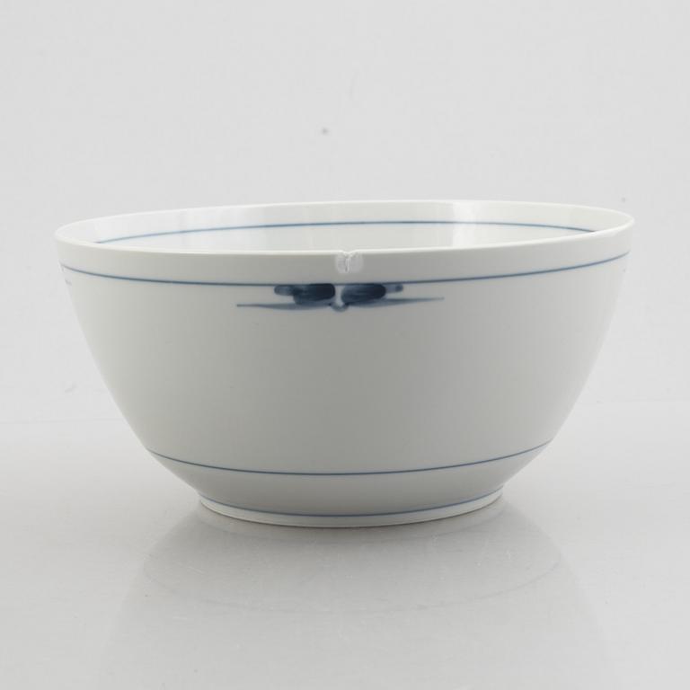 Gertrud Vasegaard, a 136-piece dinner service, 'Gemina', Royal Copenhagen, Denmark.