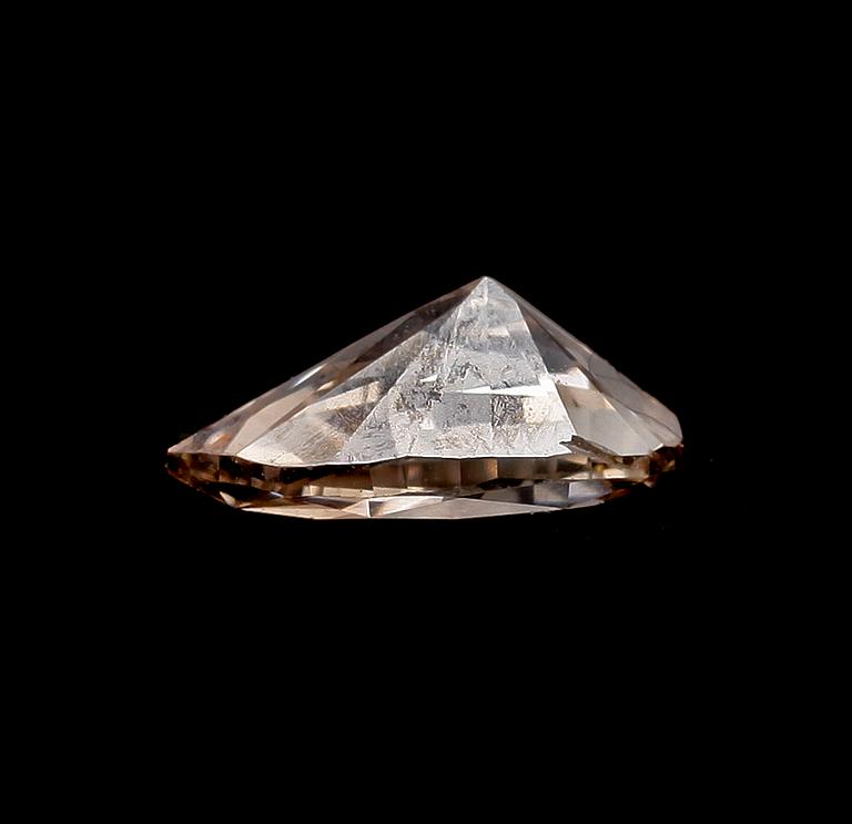 DIAMANT, oinfattad, champagnefärgad, ca0,77ct.