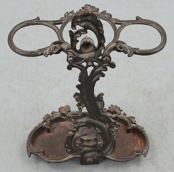 PARAPLYSTÄLL, gjutjärn. 1900-talets början.