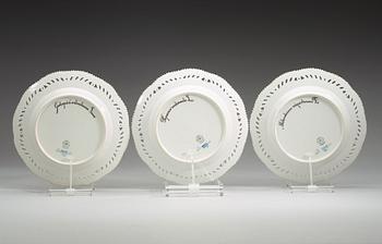 A set of six Royal Copenhagen 'Flora Danica' dessert dishes, Denmark, 20th Century.