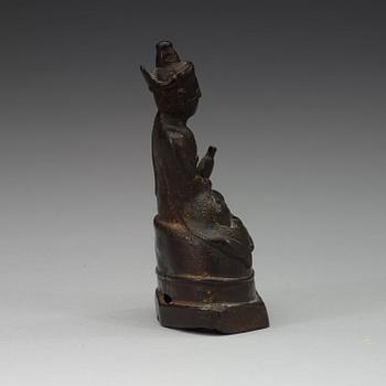 A seated bronze figure of a monk, Ming dynasty (1368-1644).