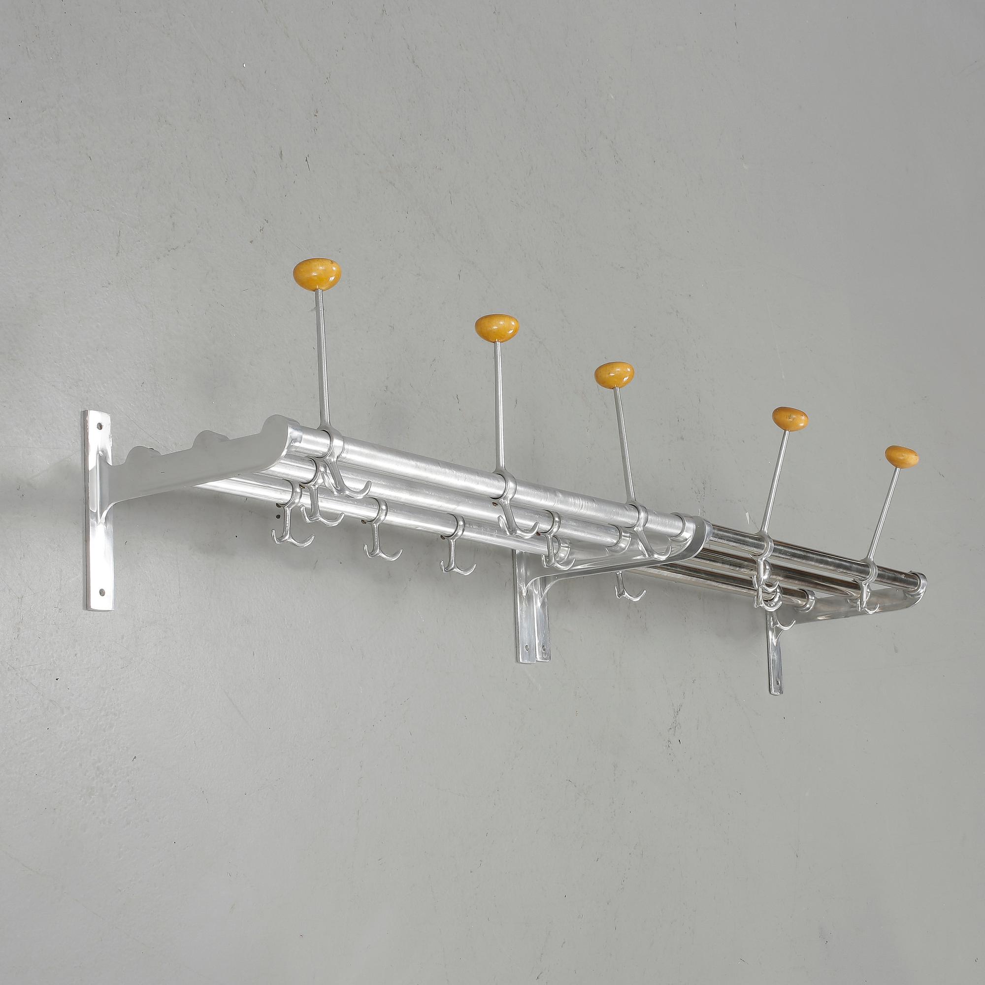 HATTHYLLOR, 2 st funkis, 1930/40-tal.