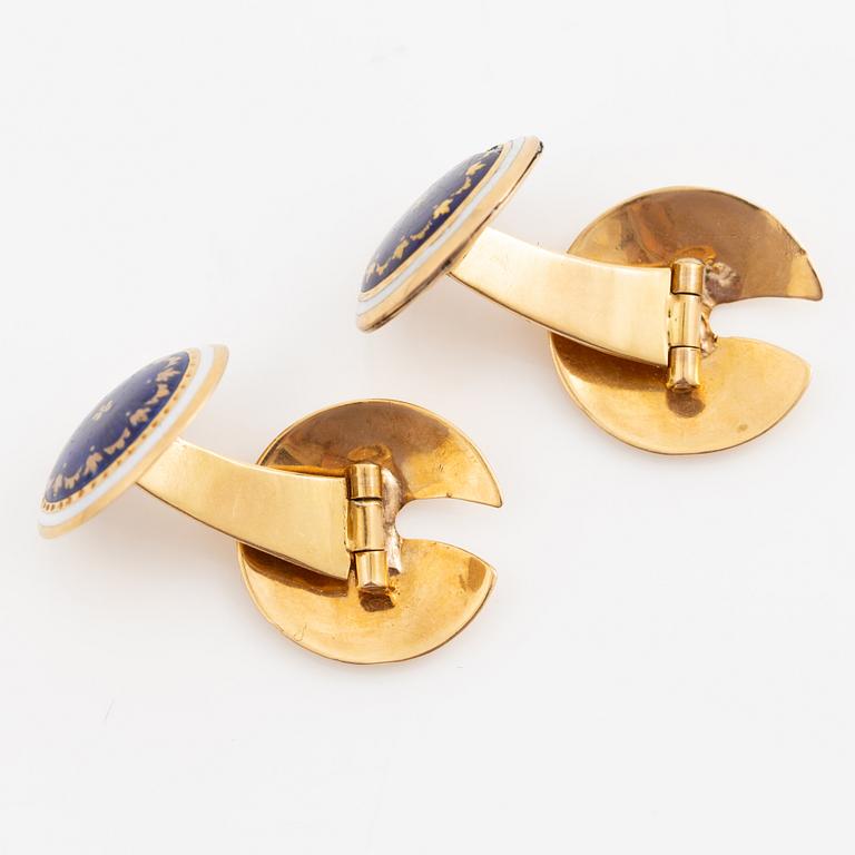 Manschettknappar, ett par, 18K guld med emalj, 1800-tal.