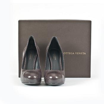 SKOR, pumps, Bottega Veneta.