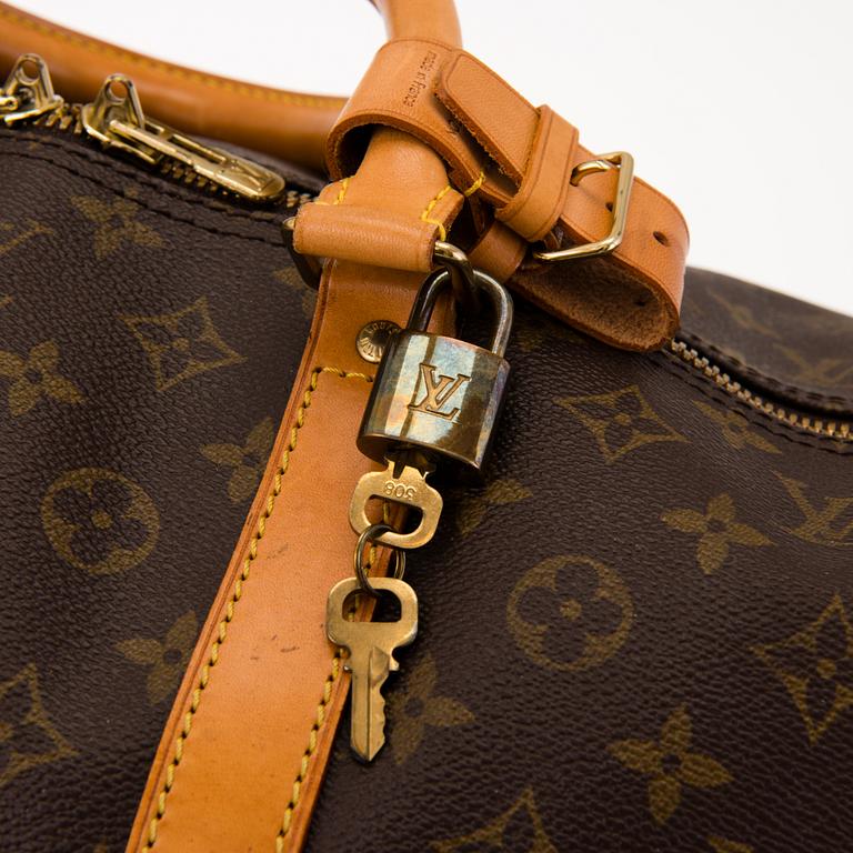 LOUIS VUITTON, "Keepall Bandoulière 60", VÄSKA.