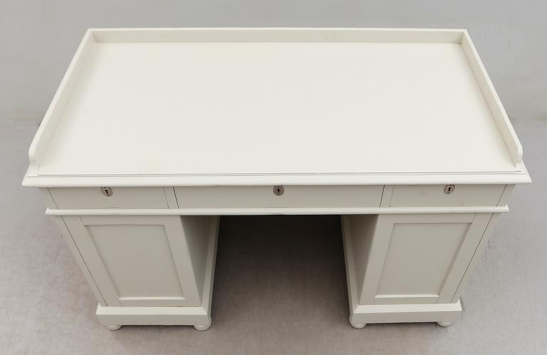 HURTSSKRIVBORD, 1800-talets andra hälft.