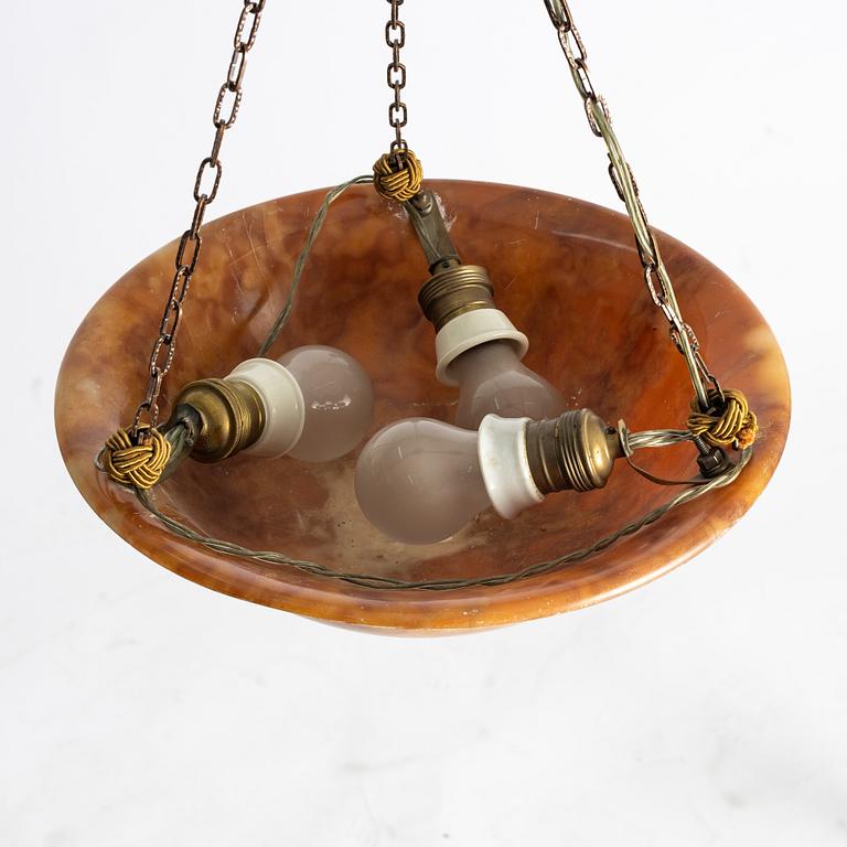 Takampel, alabaster, 1920-tal.