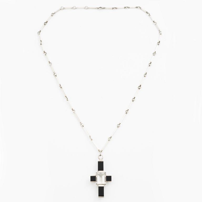 Wiwen Nilsson, a pendant in the form of a cross, sterling silver with onyx and step-cut rock crystal, Lund 1937.