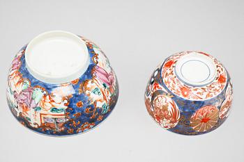 Two porcelian chinese 18th century bowls.