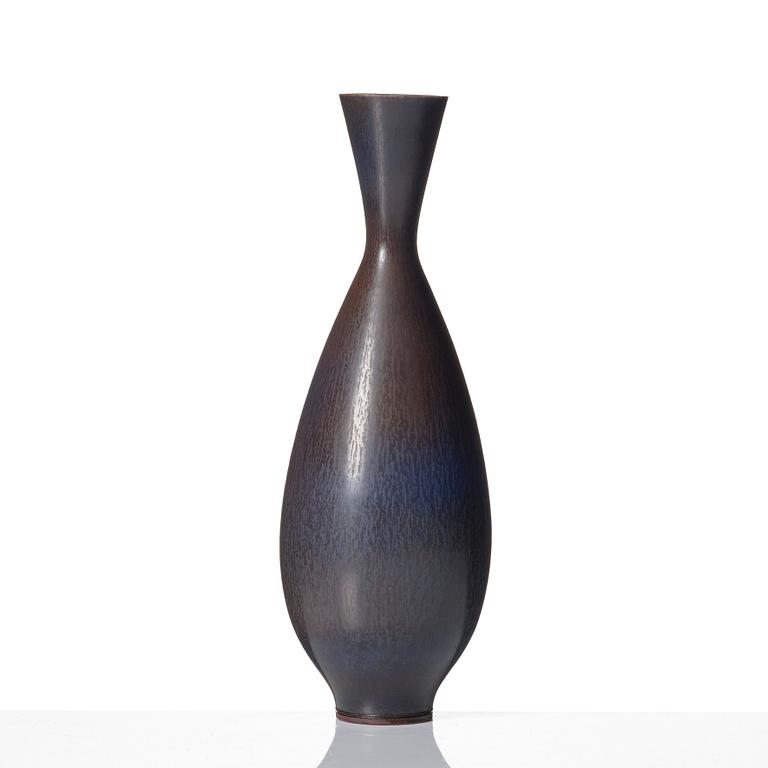 Berndt Friberg, a stoneware vase, Gustavsberg studio, Sweden 1972.