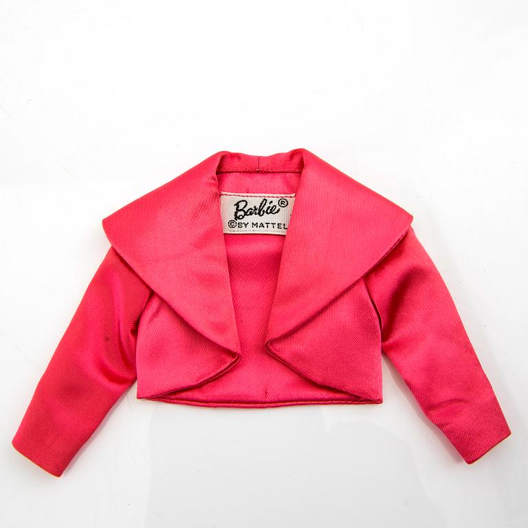 Barbiekläder 8 set. vintage bl a "Satin 'n Rose" Mattel 1964, "Black Magic" Mattel 1964-65.