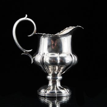 KANNA, silver, Finland, 1867. Vikt ca 192 g.