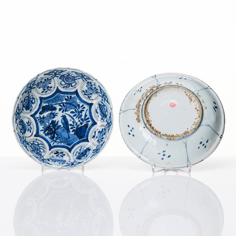 Four blue and white dishes, Ming dynasty, Wanli (1572-1620).