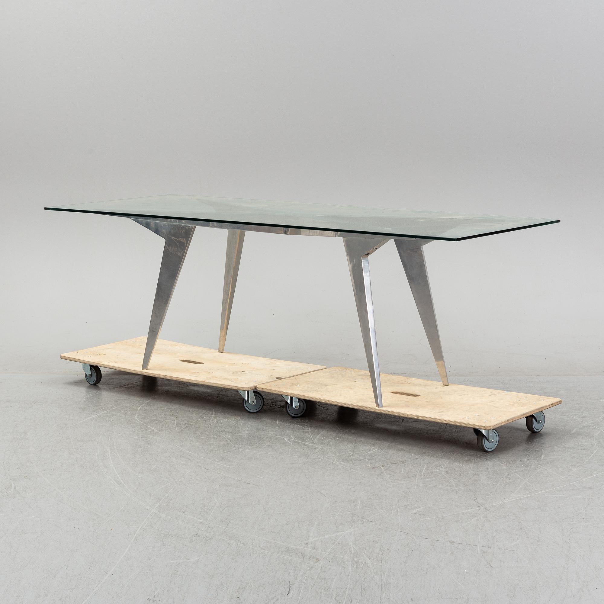 Shideh Shaygan, skrivbord, tillverkat av Ambolt Smide AB, 1994.