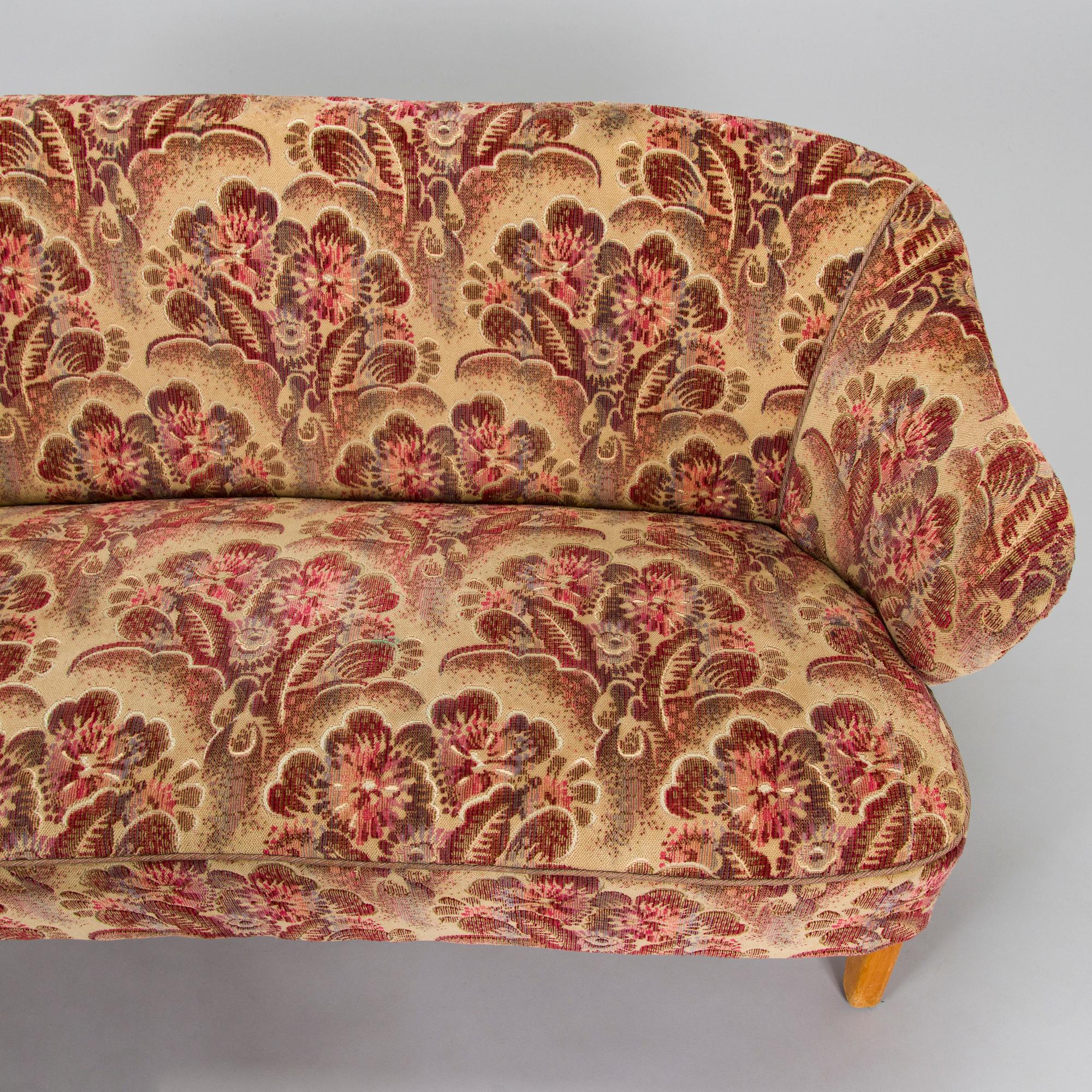 Flemming Lassen, a sofa, manufactured by Asko 1952-1956.