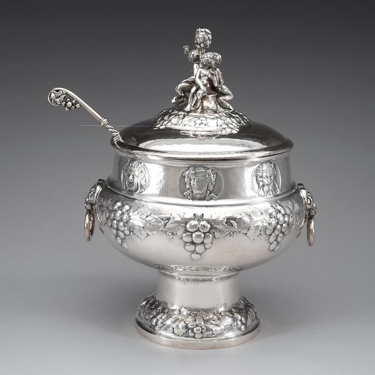 A Norwegian early 20th century parcel-gilt punsh-bowl, makers mark of M. Aase.