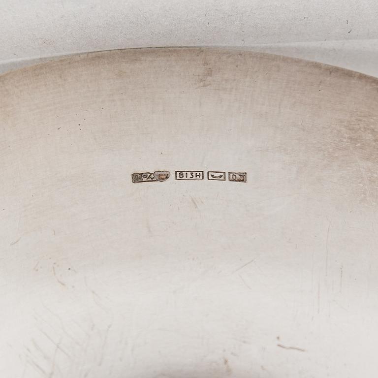 Two 1950s silver bowls Hopeatehdas, Helsinki, 1957.
