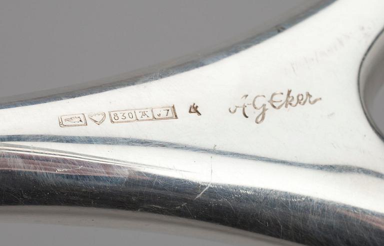 LJUSSTAKE, silver, Anna-Greta Eker, Auran Kultaseppä, Åbo 1974. Vikt ca 125 g.