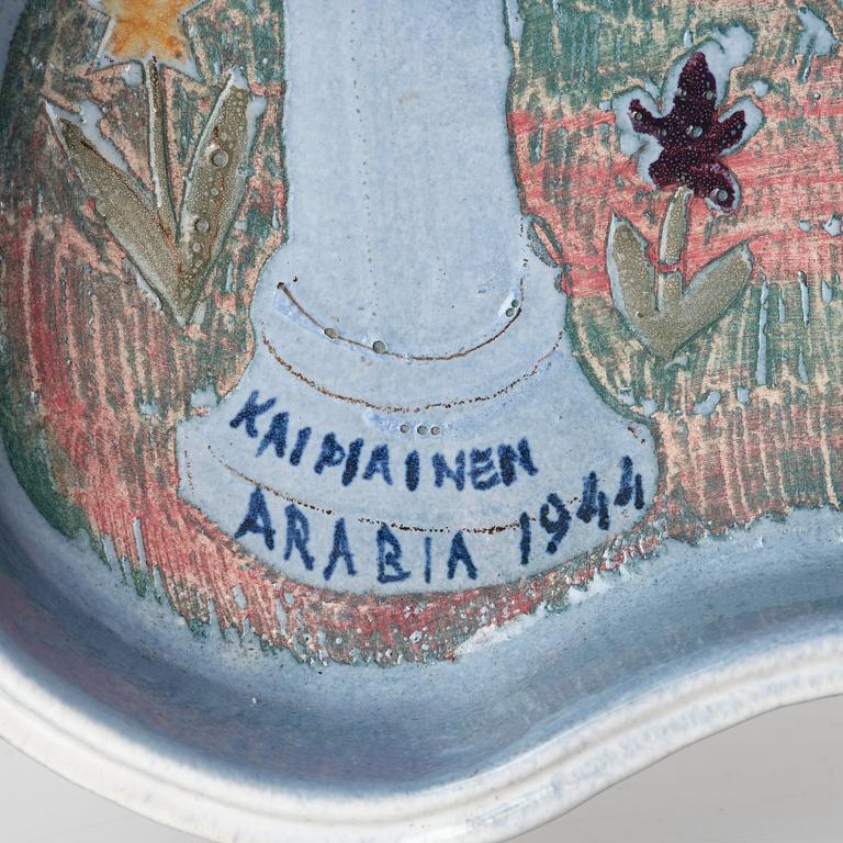Birger Kaipiainen, a stoneware tray, Arabia, Finland 1944.
