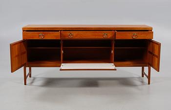 SIDEBOARD, 1900-talets tredje kvartal.