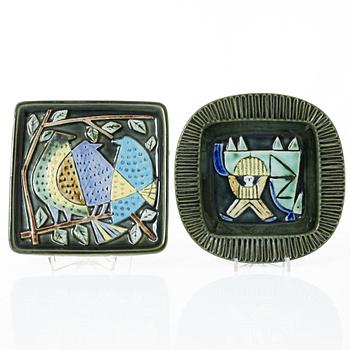 Lisa Larson, a stoneware mirror, wall relief and ashtray,  Gustavsberg.