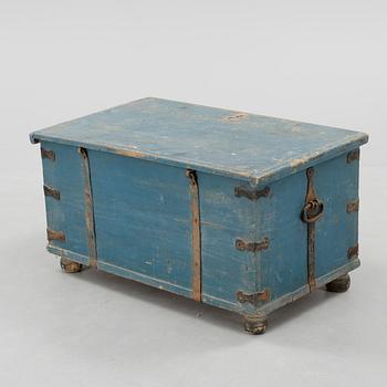 KISTA, allmoge, bär datering 1861.