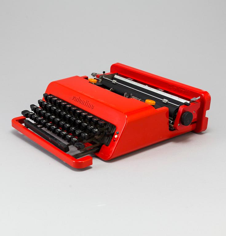 SKRIVMASKIN, "Valentine", Perry King samt Ettore Sottsass, Olivetti, formgiven 1968.