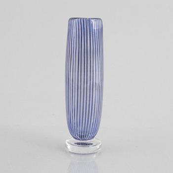 Edvin Öhrström, an 'Ariel' glass vase, Orrefors.