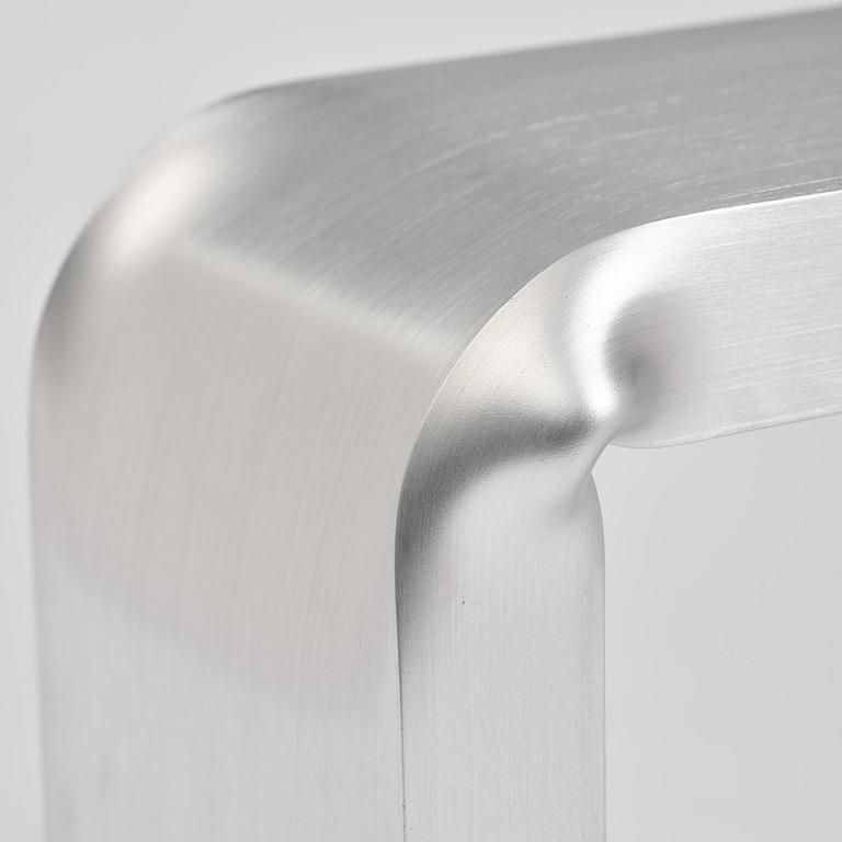 David Taylor, a unique "Bent Stool", Studio Mellösaverken, Sweden, 2025.