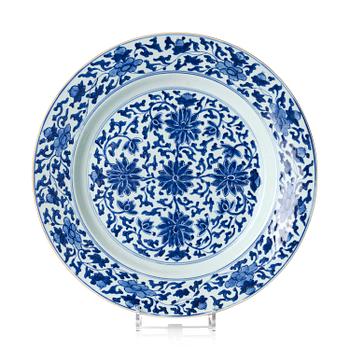 1315. A blue and white 'lotus' dish, Qing dynasty, Kangxi (1662-1722).