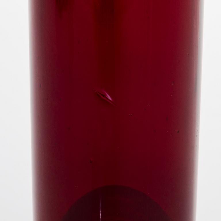 Nanny Still, flaska, signerad Nanny Still, Riihimäen lasi Oy.