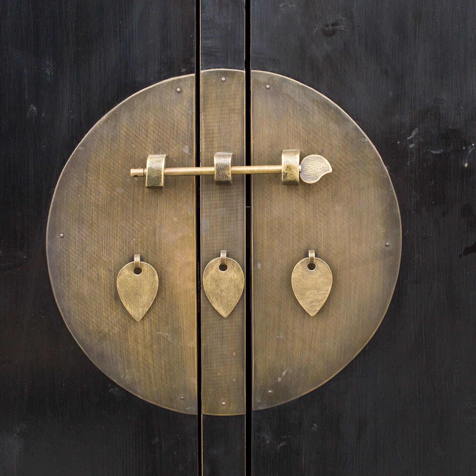 SKÅP, Kina, 1900-tal.