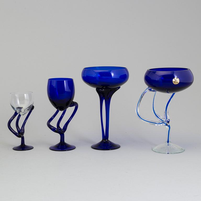 A Polish late 20th century glass service, F & F, Fistek Glass, Tarow.