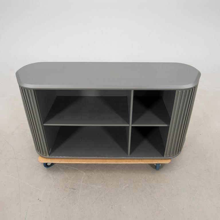 Aldo van den Nieuwealaar sideboard 2000s.