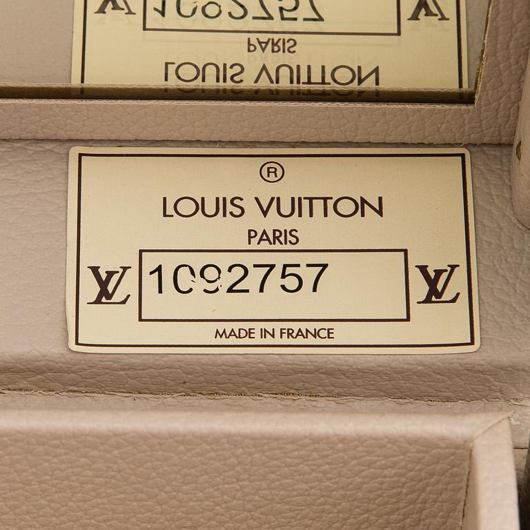 Louis Vuitton,  "Boite à Flacons", beauty box, 1900-luvun loppupuoli.