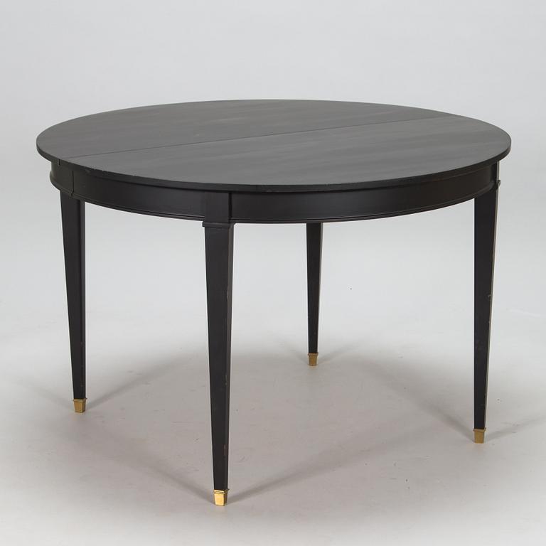 A Gustavian style dining table, second half of the 20th Century.