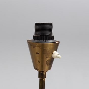 A second part of the 20th century brass floorlamp.