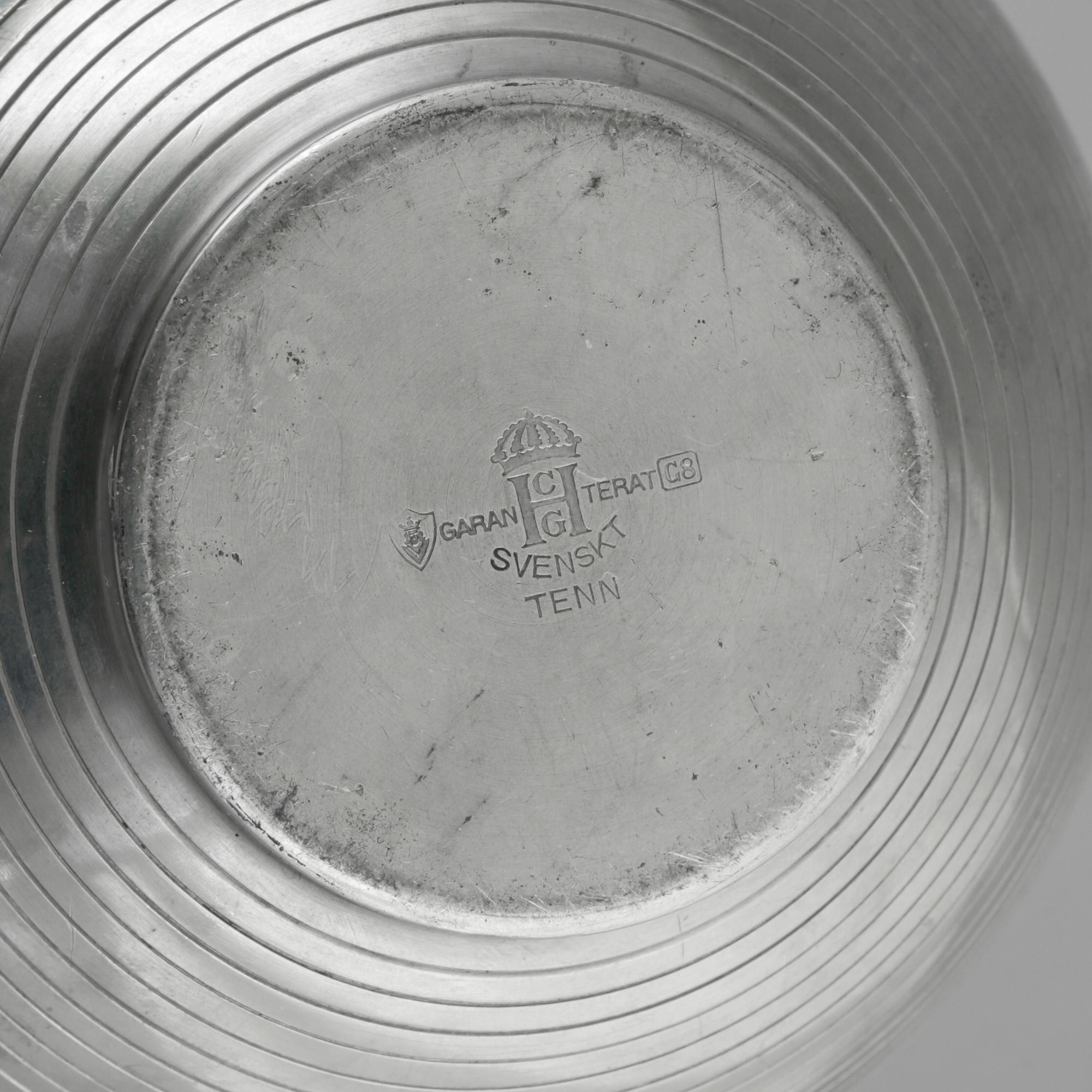 Sylvia Stave, a pewter bowl with cover for C.G. Hallberg, Stockholm, Sweden 1933.