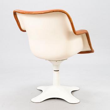 YRJÖ KUKKAPURO, a pair of 1970's '417' chairs for Haimi.