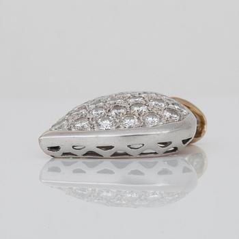A heartshaped pendant, set with brilliant-cut diamonds. Total carat weight circa 4.00 cts.