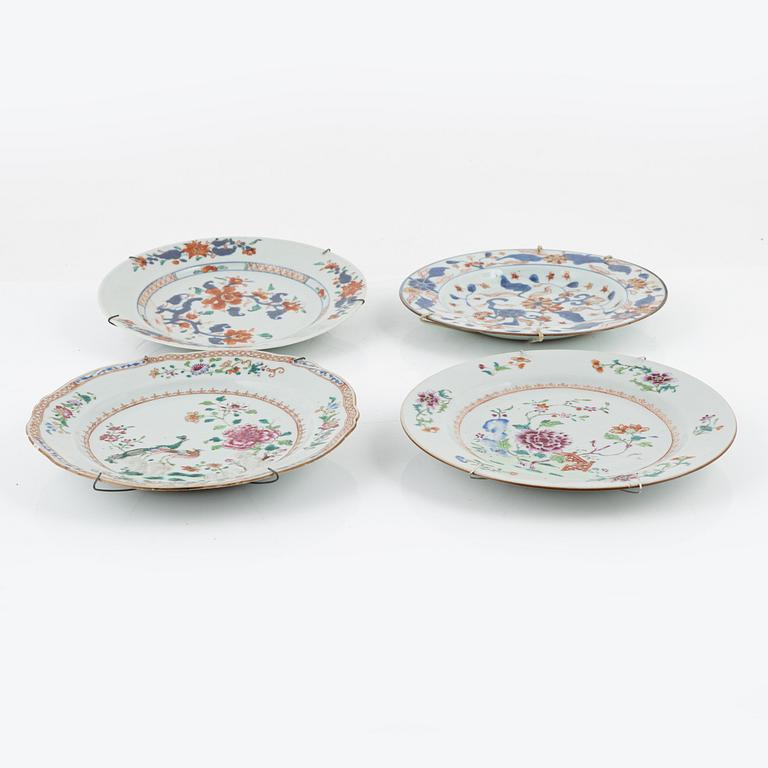 A group of eight Chinese porcelain dishes, Qing dynasty, Qianlong (1736-95) and China, early 20th Century.