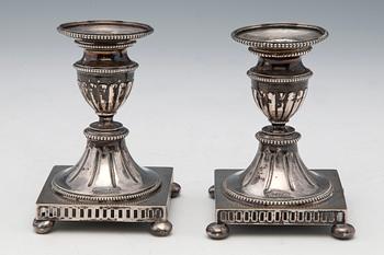 154. A PAIR OF CANDLESTICKS.