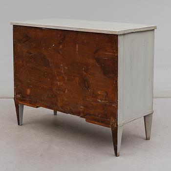 BYRÅ, sengustaviansk, tidigt 1800-tal.