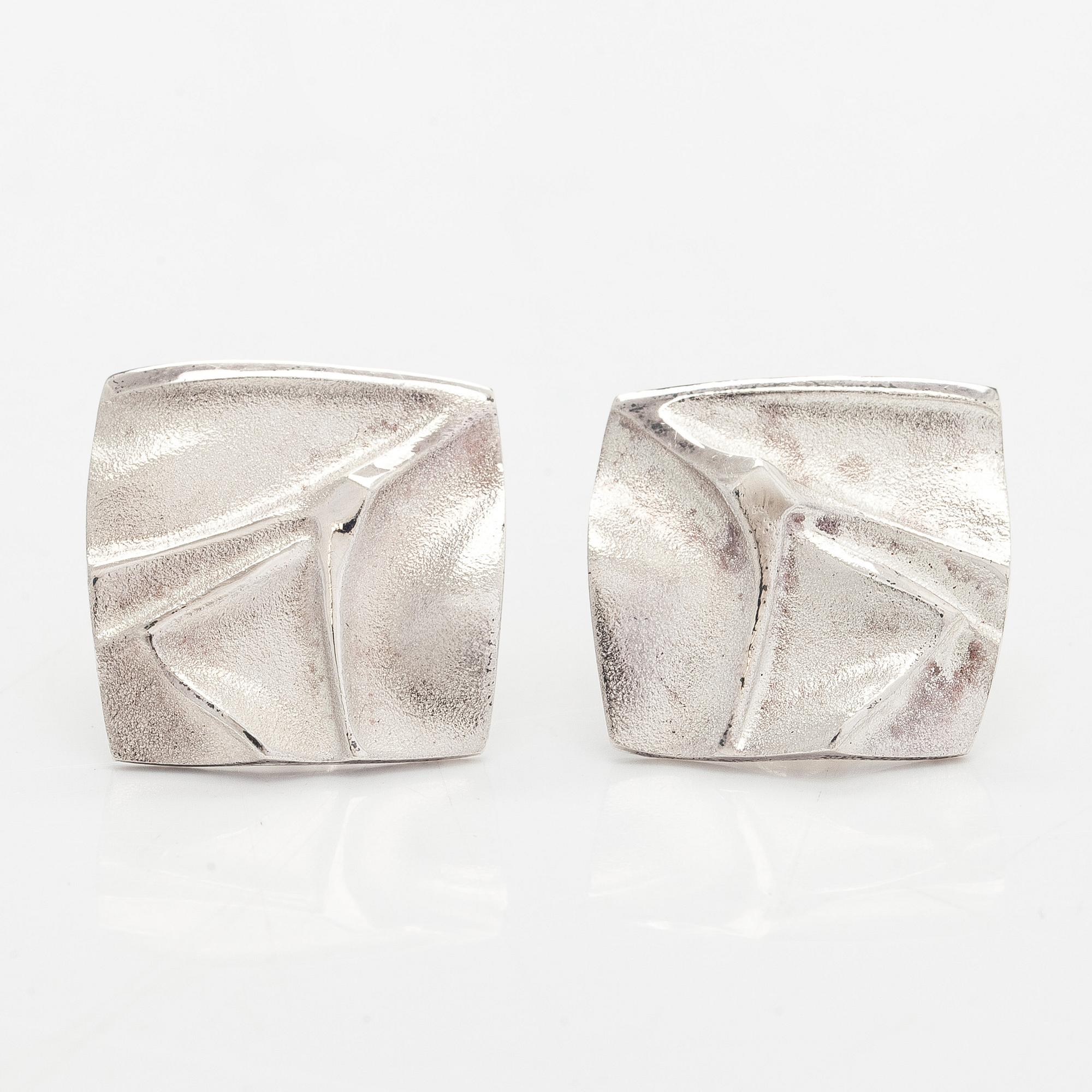 Björn Weckström, korvakorut, "Gelo", hopeaa, Lapponia 2014.