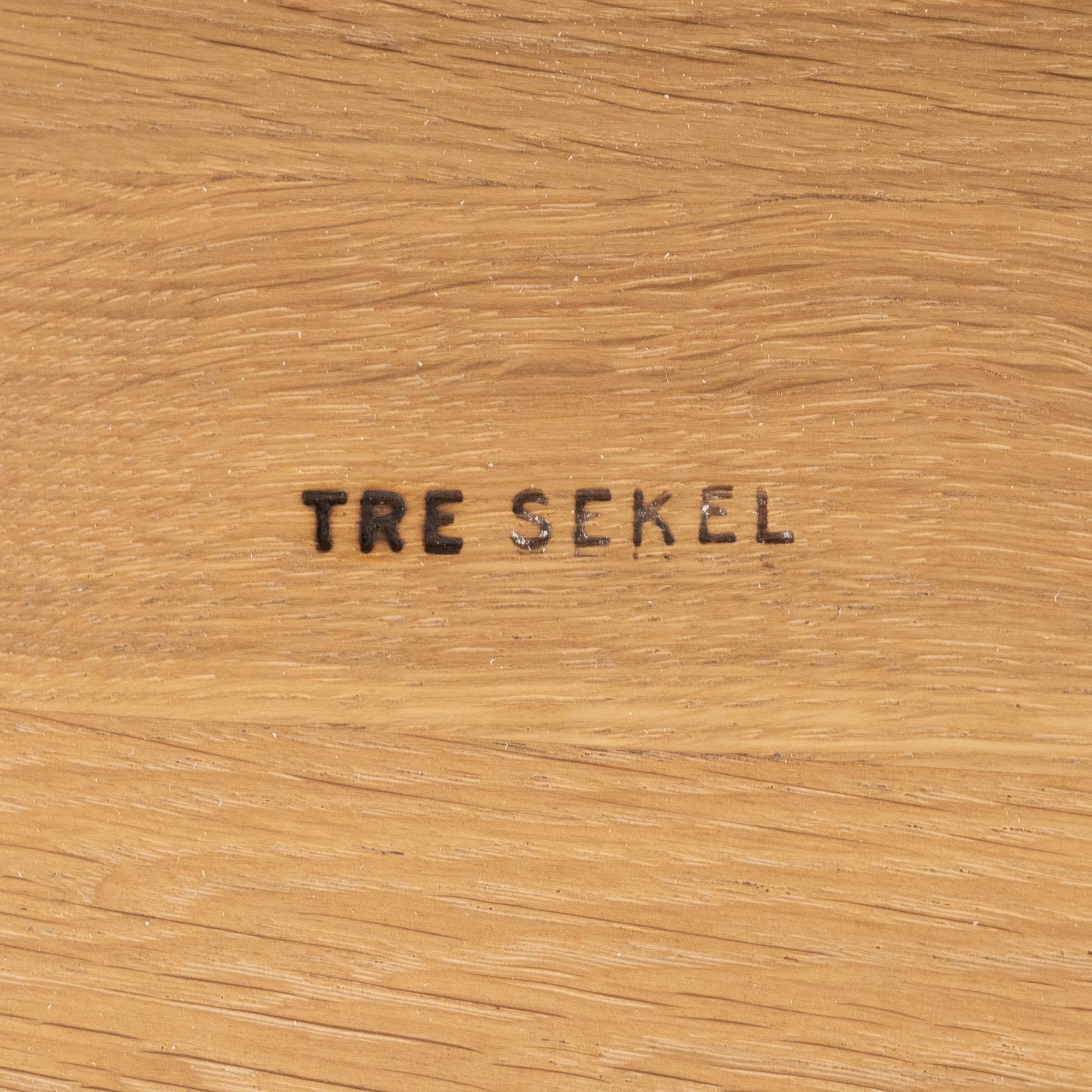 Matti Carlsson matbord "Hommage Grande", Tre Sekel, samtida.