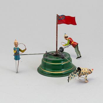 A MECHANICAL TIN TOY, probably Germany, early 20th century.