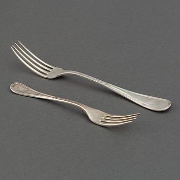 A Swedish early 20th century 166 piece silver-cutlery, Marked CGH, Stockholm 1900-1921.