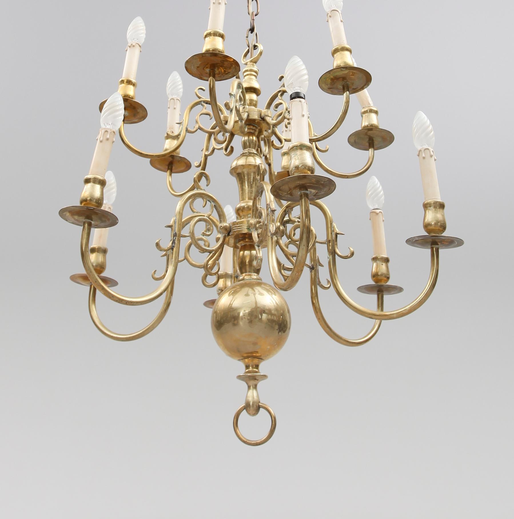 TAKKRONA, barockstil, 1900-talets mitt. Höjd ca 70 cm.