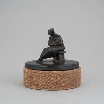 LISS ERIKSSON, skulptur. Signerad och numrerad 1/10. Gjutarstämplar Herman Bergman Fud.