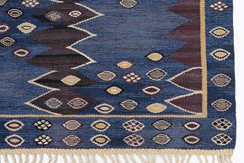 Barbro Nilsson, a carpet, 'Snäckorna' tapestry weave, approx. 273 x 193 cm, signed AB MMF BN.